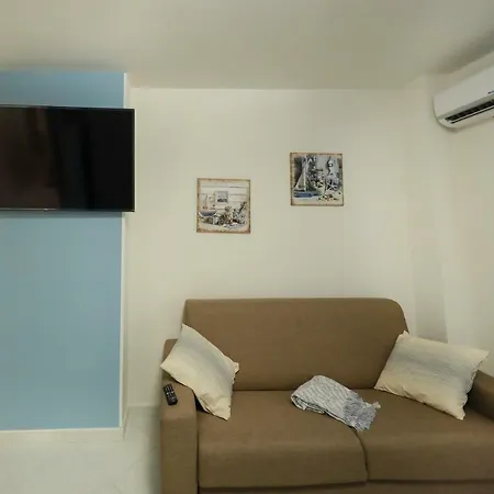 Apartment Raimo House *